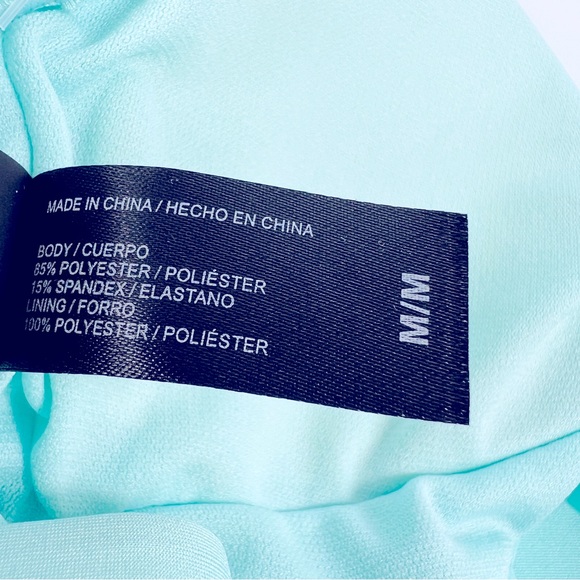 Hurley One Piece Cut-Out Ruffle Swimsuit Sea Foam Tiffany Blue M NWT - Picture 11 of 11